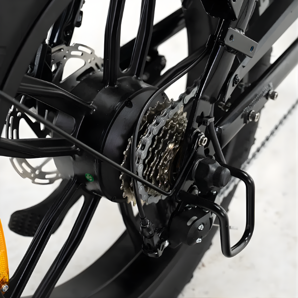 Fatbike COMBIDEAL - Ouxi V8 6.0 (C80) Zwart + achterzitje + voetsteuntjes + Alarm + Slot + Telefoonhouder